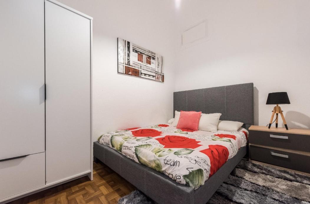 M&F Apartaments Chueca Madrid Exteriör bild