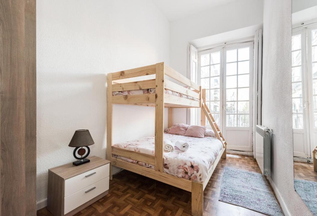 M&F Apartaments Chueca Madrid Exteriör bild